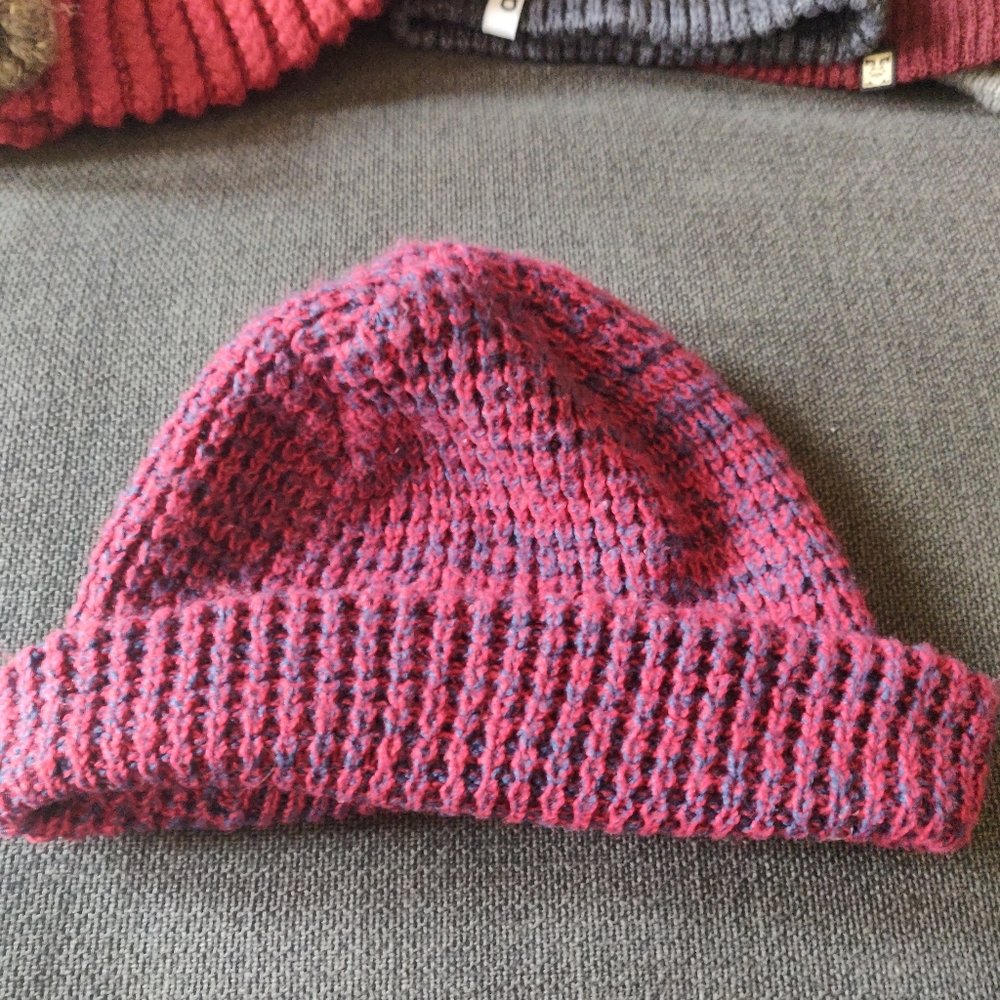 8 Beanie Bundle - Picture 9 of 9
